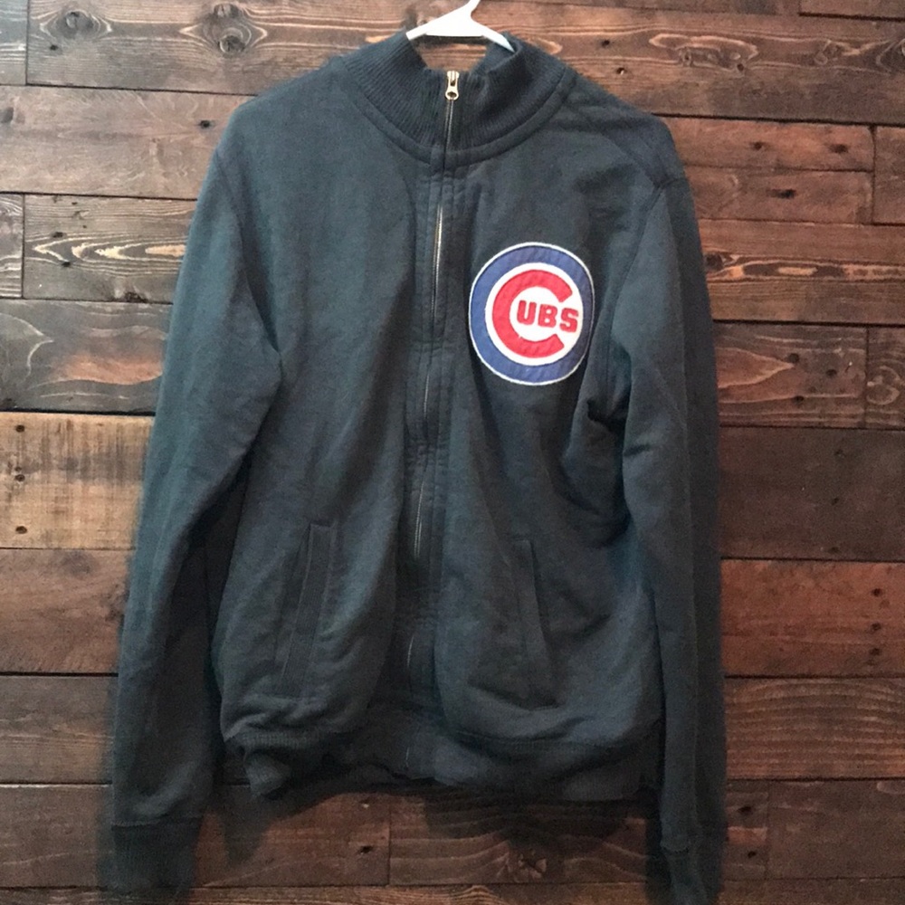 Cubs sweatshirt